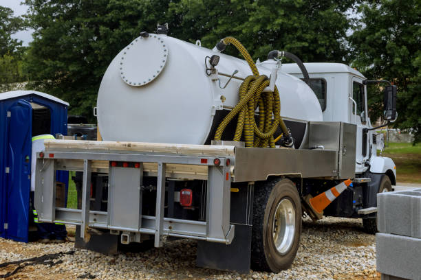 Best High-end porta potty rental  in Lake Barrington, IL